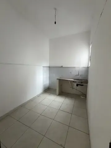 Apartamento de 2 dormitorios con balcón · foto 4