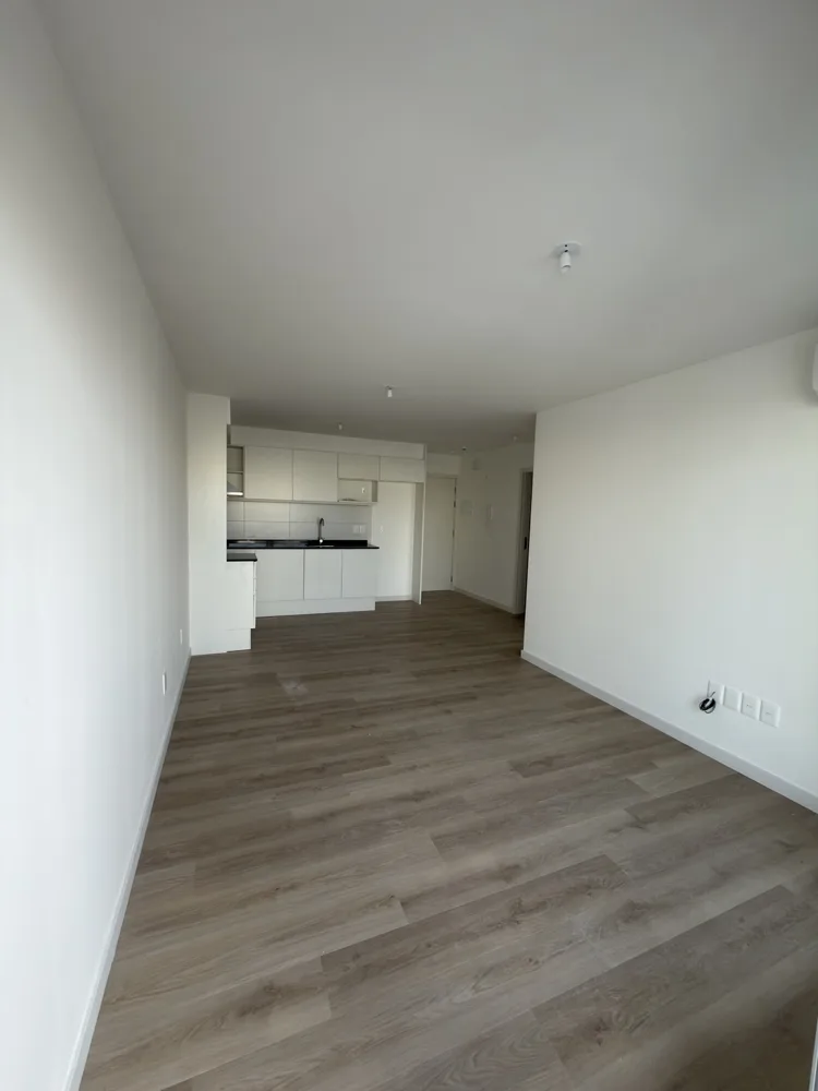 Apartamento a estrenar con balcón y cochera · foto 4